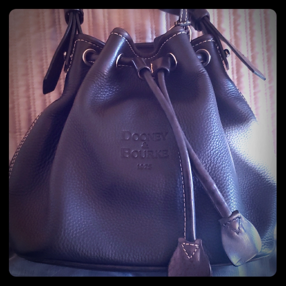 Vintage Bucket drawstring D&B Black Leather Bag sm